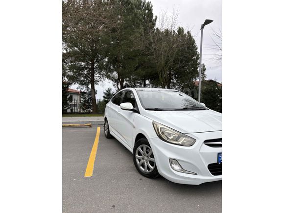 Sahibinden Hyundai Accent Blue 1.6 CRDI Mode 2014 Model 