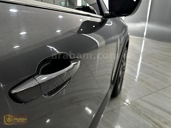 2023 MODEL CİTROEN C4X 1.2 PURE TECH SHİNE BOLD OTOMATİK