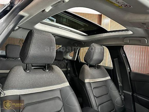 2023 MODEL CİTROEN C4X 1.2 PURE TECH SHİNE BOLD OTOMATİK