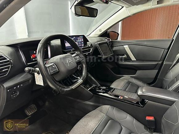 2023 MODEL CİTROEN C4X 1.2 PURE TECH SHİNE BOLD OTOMATİK