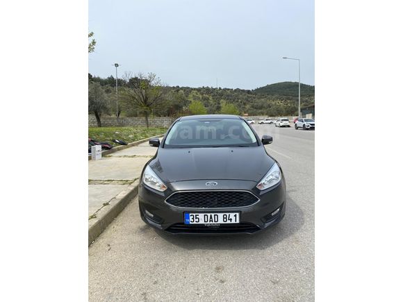 Sahibinden Ford Focus 1.6 Ti-VCT Trend X 2016 Model  109000 km Füme
