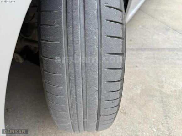 GÜRKAN OTOMOTİV'DEN 2011 MODEL 1.3 FİAT LİNEA EMOTİON PLUS.
