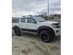 Sahibinden Isuzu D-Max 2.5 4x4×2 V-Cross 2016 Model Ordu full model full bakımlı