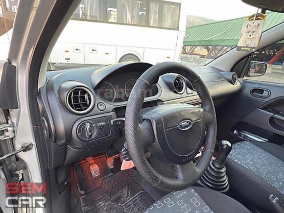 SEMCARDAN FORD FİESTA