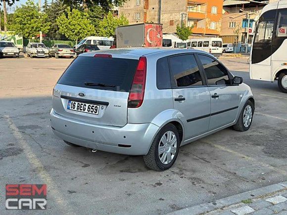 SEMCARDAN FORD FİESTA