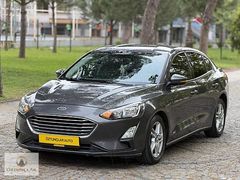 2020 Model Ford Focus 1.5 Trend X 125.000 Km'de Karta 12 Taksit