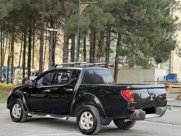 Sahibinden Mitsubishi L 200 4x2 Invite 2011 Model 