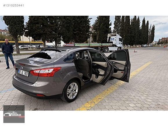 DURSUNLAR'DAN 2011 MODEL FORD FOCUS STYLE