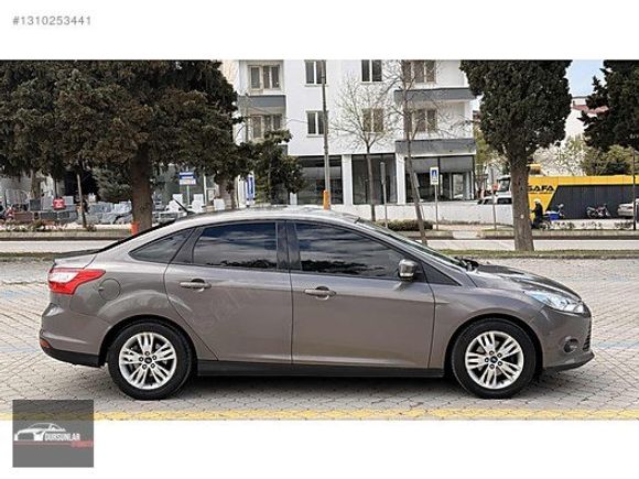 DURSUNLAR'DAN 2011 MODEL FORD FOCUS STYLE