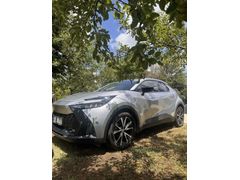Sahibinden Toyota C-HR 1.8 Hybrid Passion 2024 Model 