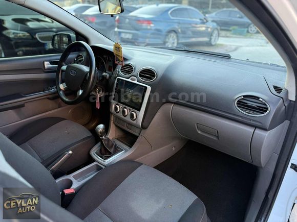 2010 FOCUS 1.6 TDCİ TREND X MANUEL HASAR KAYITSIZ BAKIMLI