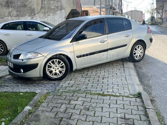 Sahibinden Renault Megane 1.5 dCi Authentique 2005 Model 