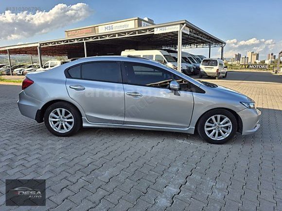 DESA AUTO'DAN 2012 HONDA CIVIC ELEGANCE 150.000 KMDE