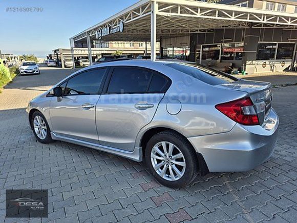 DESA AUTO'DAN 2012 HONDA CIVIC ELEGANCE 150.000 KMDE