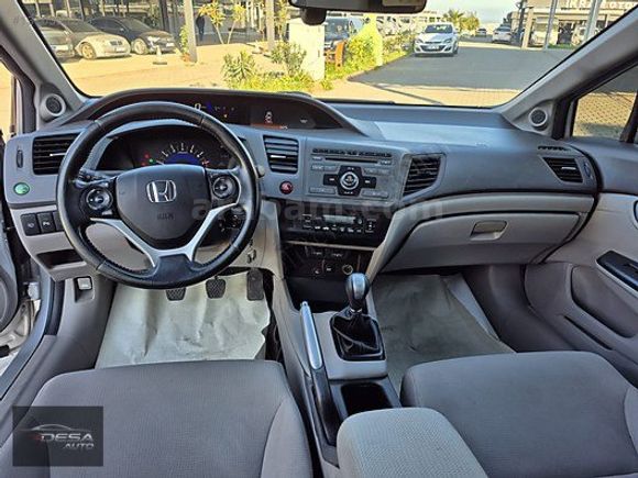 DESA AUTO'DAN 2012 HONDA CIVIC ELEGANCE 150.000 KMDE