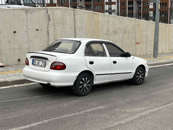 Sahibinden Hyundai Accent 1.3 LS 2000 Model 
