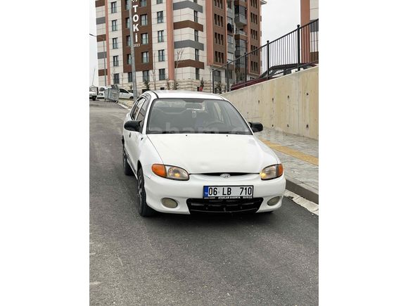 Sahibinden Hyundai Accent 1.3 LS 2000 Model 