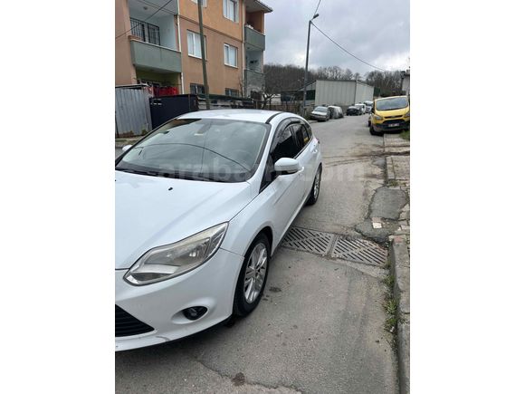 Sahibinden Ford Focus 1.6 Ti-VCT Style 2012 Model 