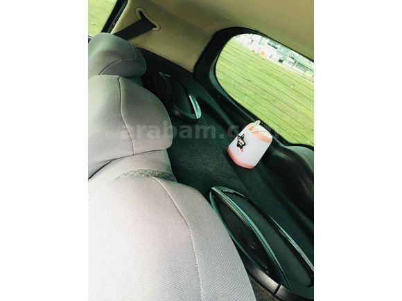 Sahibinden Renault Megane 1.5 dCi Dynamique 2004 Model  267.000 km Mavi