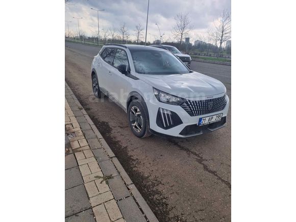 Sahibinden Peugeot 2008 1.2 Hybrid Allure 2026 Model