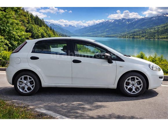Sahibinden Fiat Punto EVO 1.4 Fire Dynamic 2012 Model
