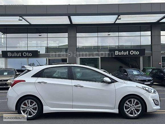 145.000KM HYUNDAİ İ30 1.6CRDİ ELİT CAM TAVAN BEYAZ İÇİ KREM