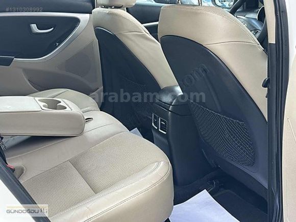 145.000KM HYUNDAİ İ30 1.6CRDİ ELİT CAM TAVAN BEYAZ İÇİ KREM
