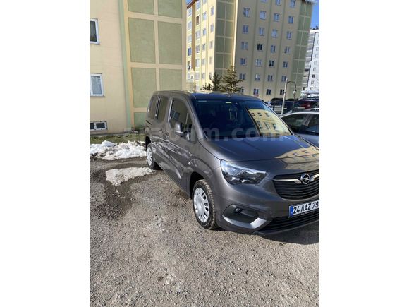 Sahibinden Opel Combo degisensiz kazasiz boyasiz