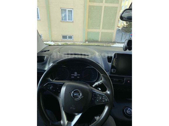 Sahibinden Opel Combo degisensiz kazasiz boyasiz