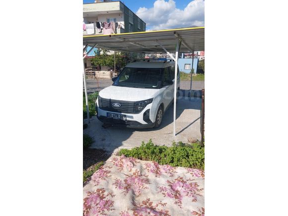 Sahibinden Ford Tourneo Courier 1.5 EcoBlue Deluxe 2024 Model