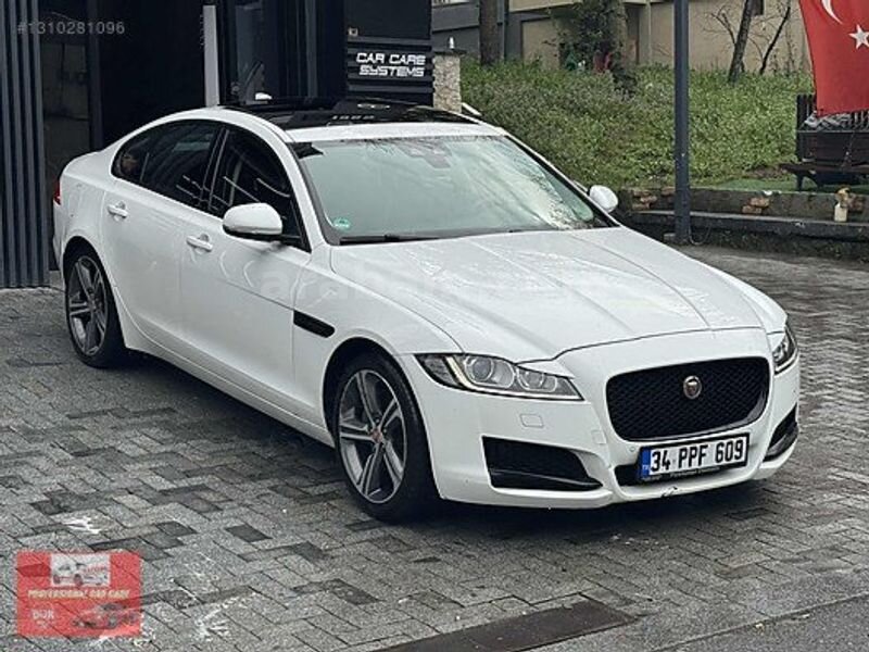 Galeriden Jaguar XF 2.0 D Prestige Plus 2016 Model İstanbul 177.000 km Beyaz