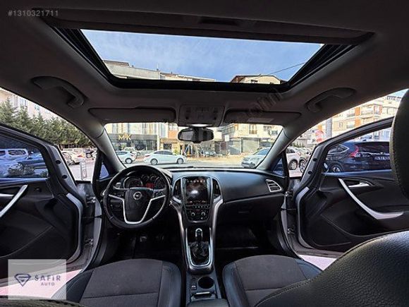 SAFİR AUTO 2013 OPEL ASTRA 1.3 DİZEL MANUEL COSMO SANRUFLU FULL