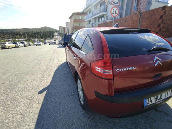 Sahibinden Citroen C4 1.6 HDi SX 2006 Model  152.000 km Kırmızı