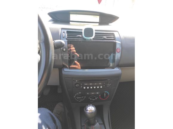 Sahibinden Citroen C4 1.6 HDi SX 2006 Model  152.000 km Kırmızı