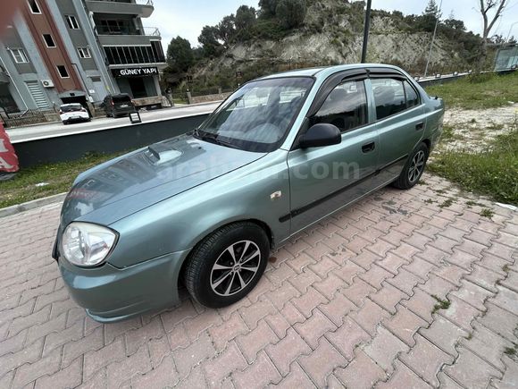 Sahibinden Hyundai Accent 1.3 Admire 2003 Model 