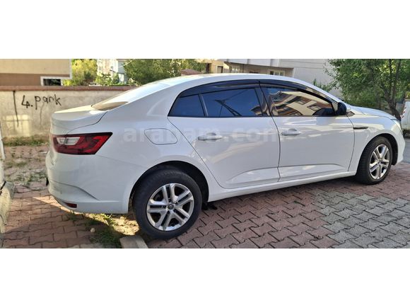Sahibinden Renault Megane 1.5 dCi Joy 2020 Model  69.000 km Beyaz