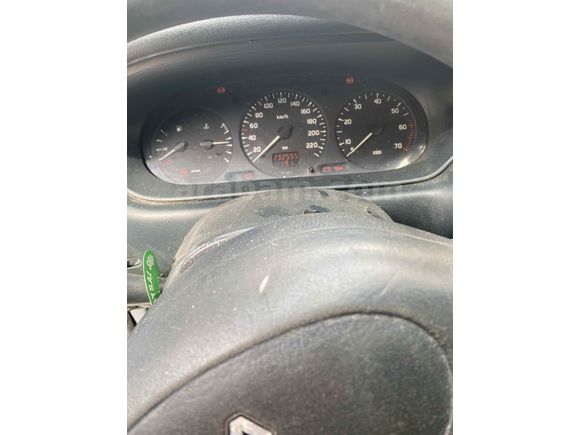 Sahibinden Renault Scenic 2.0 RXT 1998 Model Çorum