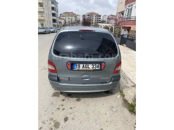 Sahibinden Renault Scenic 2.0 RXT 1998 Model Çorum