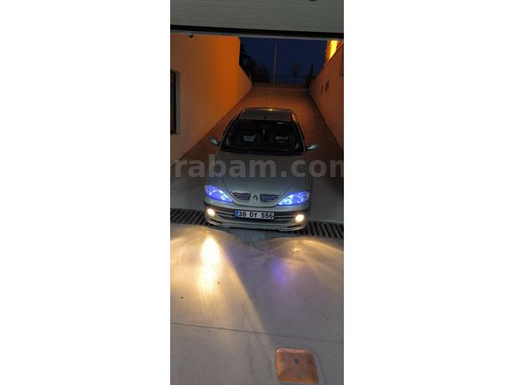 Sahibinden Renault Megane 1.6 Expression 2003 Model  290.000 km Diğer