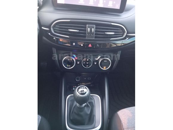 Sahibinden Fiat Egea Cross 1.4 Fire Lounge 2025 Model