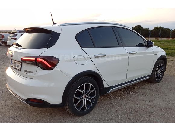 Sahibinden Fiat Egea Cross 1.4 Fire Lounge 2025 Model