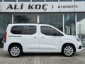 2022 BOYASIZ OPEL COMBO 1.5 D ULTIMATE AT8 OTOMATİK+CAMTAVAN