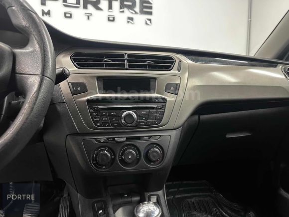 PEUGEOT 301 DİZEL MAKYAJLI KASA