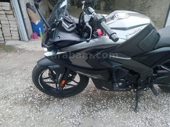 Sahibinden Bajaj Pulsar 200 RS 