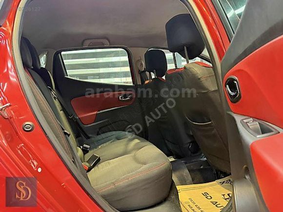 SD AUTO'DAN DİZEL MANUEL İCON LANSMAN RENK TESLA EKRAN AİLE ARAC