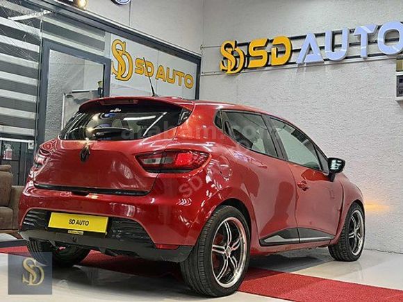 SD AUTO'DAN DİZEL MANUEL İCON LANSMAN RENK TESLA EKRAN AİLE ARAC