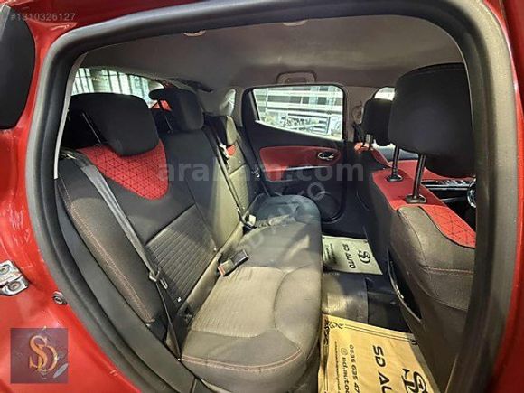 SD AUTO'DAN DİZEL MANUEL İCON LANSMAN RENK TESLA EKRAN AİLE ARAC