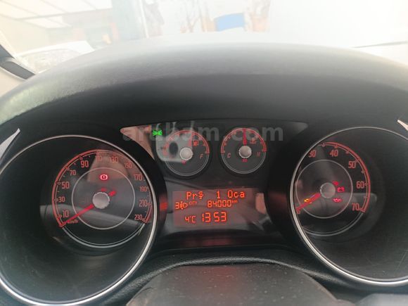 Sahibinden Fiat Punto 1.2 Popstar 2015 Model