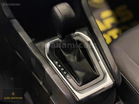 ARS'DEN 2021 CLİO 1.0 TCE X-TRONİC TESLA-EKRAN SERVİS BAKMLI