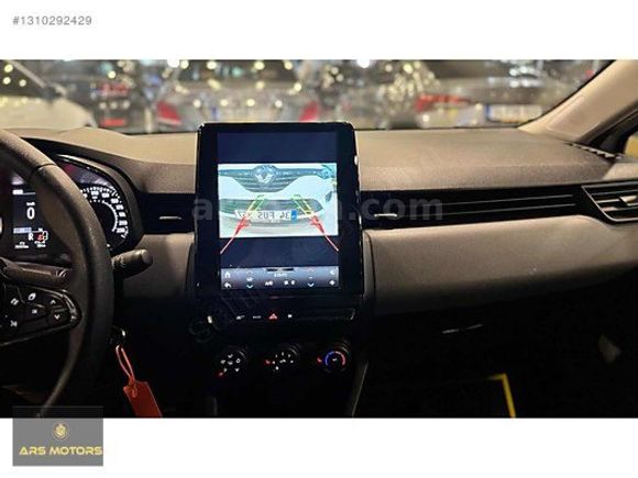 ARS'DEN 2021 CLİO 1.0 TCE X-TRONİC TESLA-EKRAN SERVİS BAKMLI